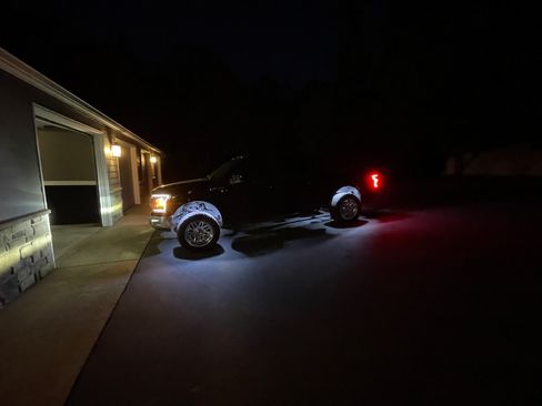 Used 2020 Ford F150 Lariat image 19