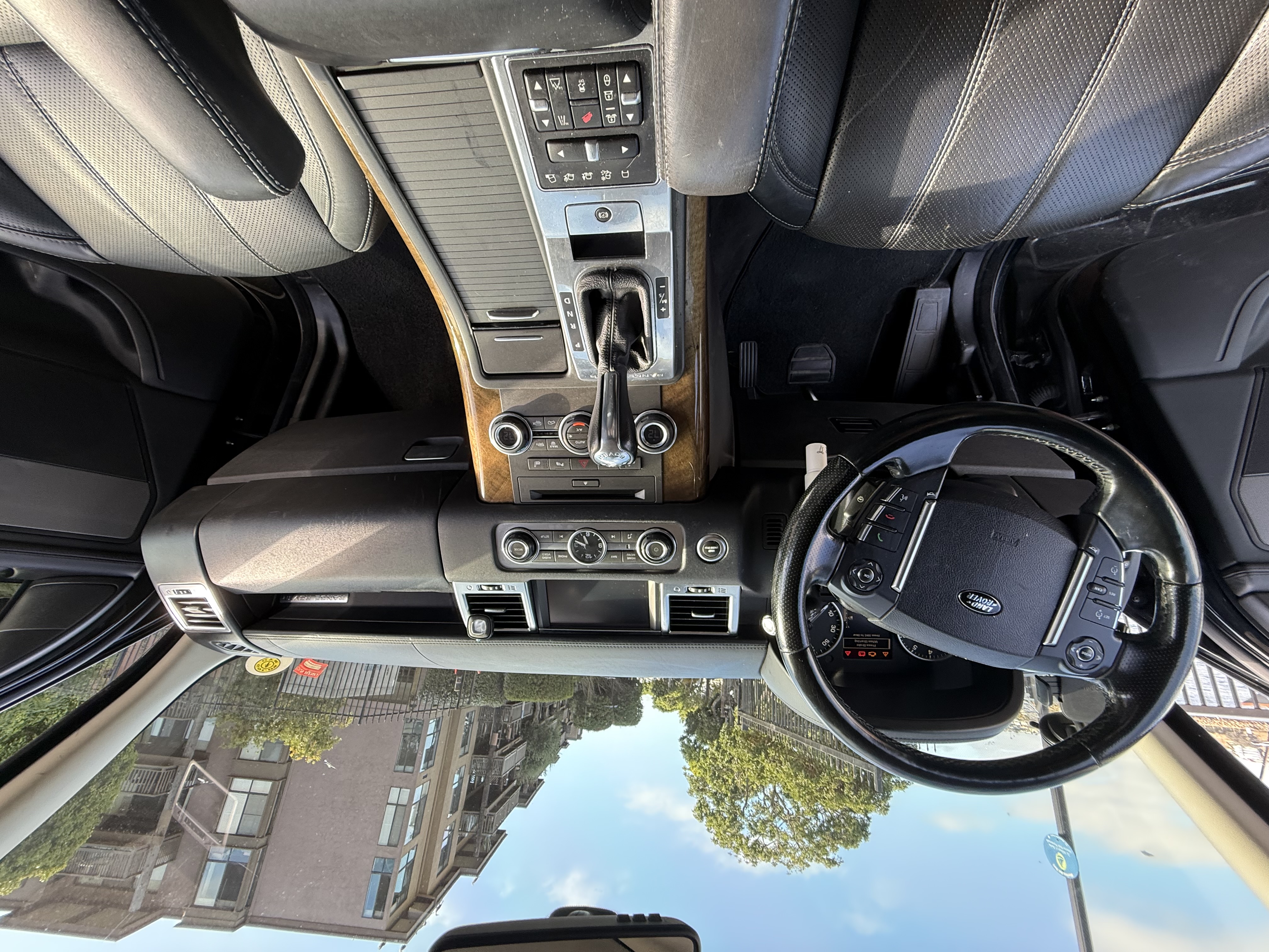 Used 2012 Land Rover Range Rover Sport HSE LUX AWD/4WD image 9