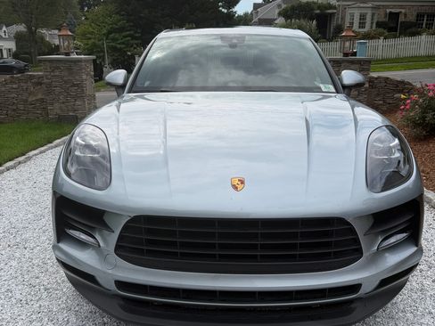 Used 2020 Porsche Macan AWD/4WD image 15