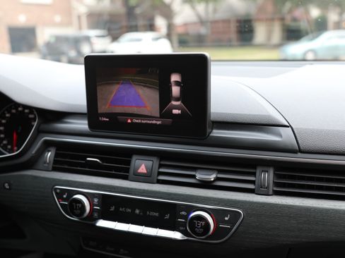 Used 2017 Audi A4 2.0T Premium w/ Convenience Package image 18