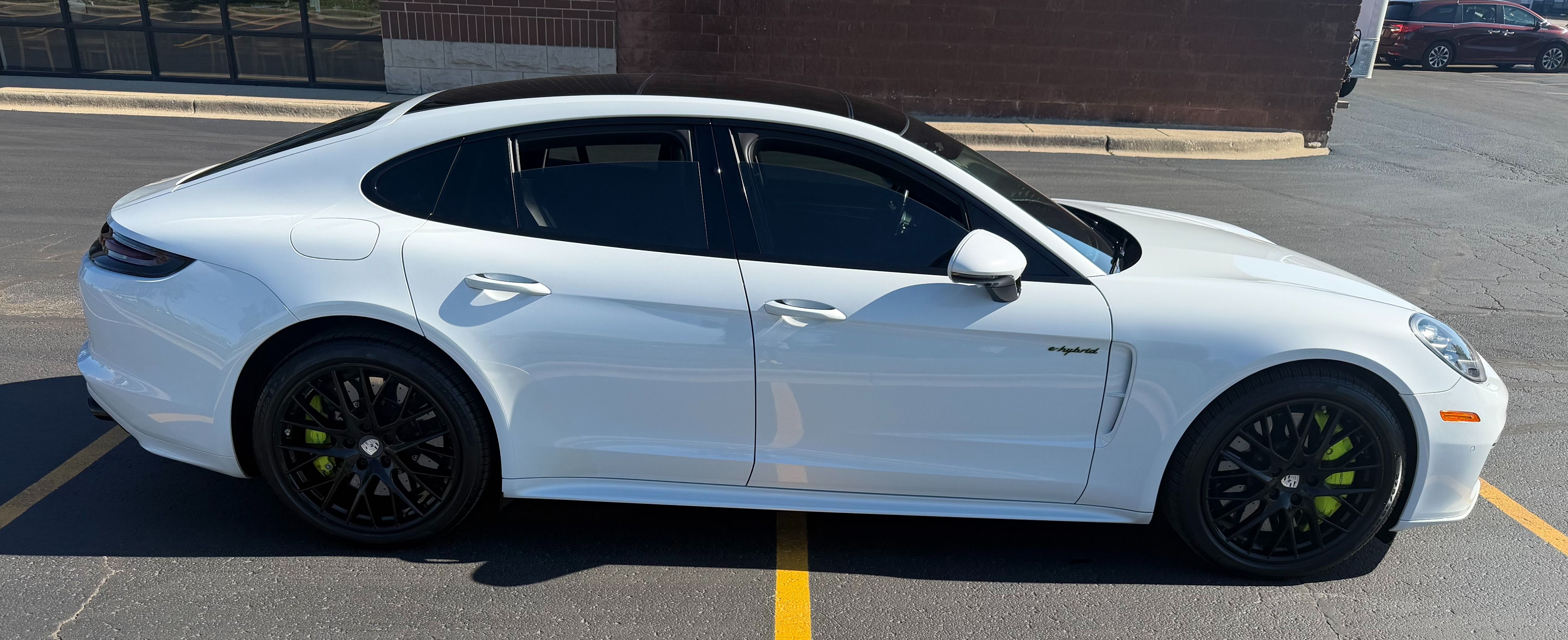 Used 2018 Porsche Panamera Turbo S AWD/4WD image 6