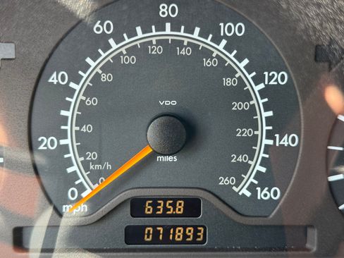 Used 1998 Mercedes-Benz C 280 Sedan image 25