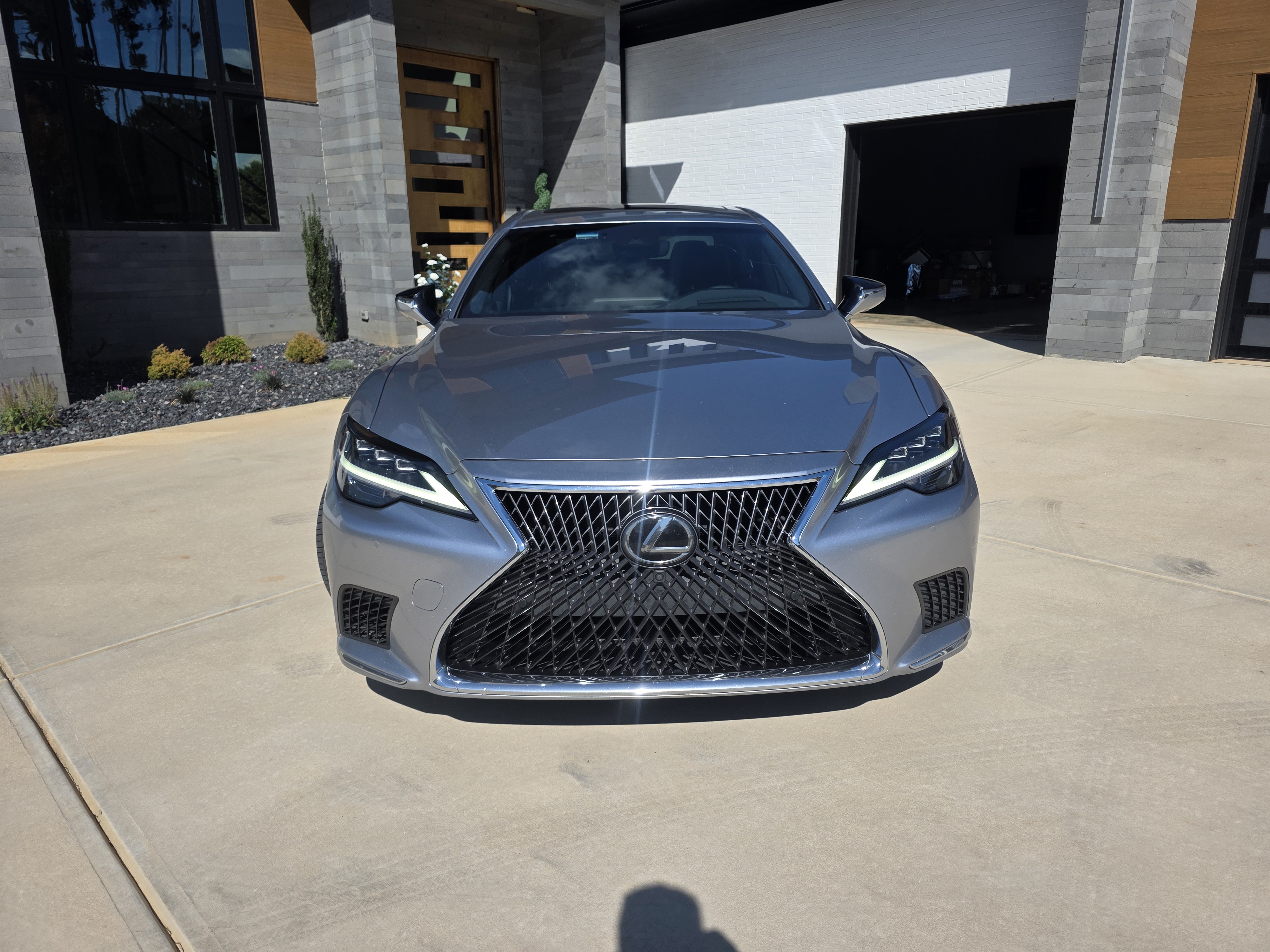 Used 2021 Lexus LS 500 w/ Interior Upgrade Package RWD image 6