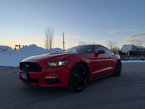 Used 2015 Ford Mustang Coupe w/ Ecoboost Performance Package RWD image 9