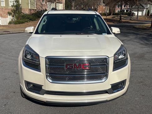 Used 2014 GMC Acadia Denali image 4