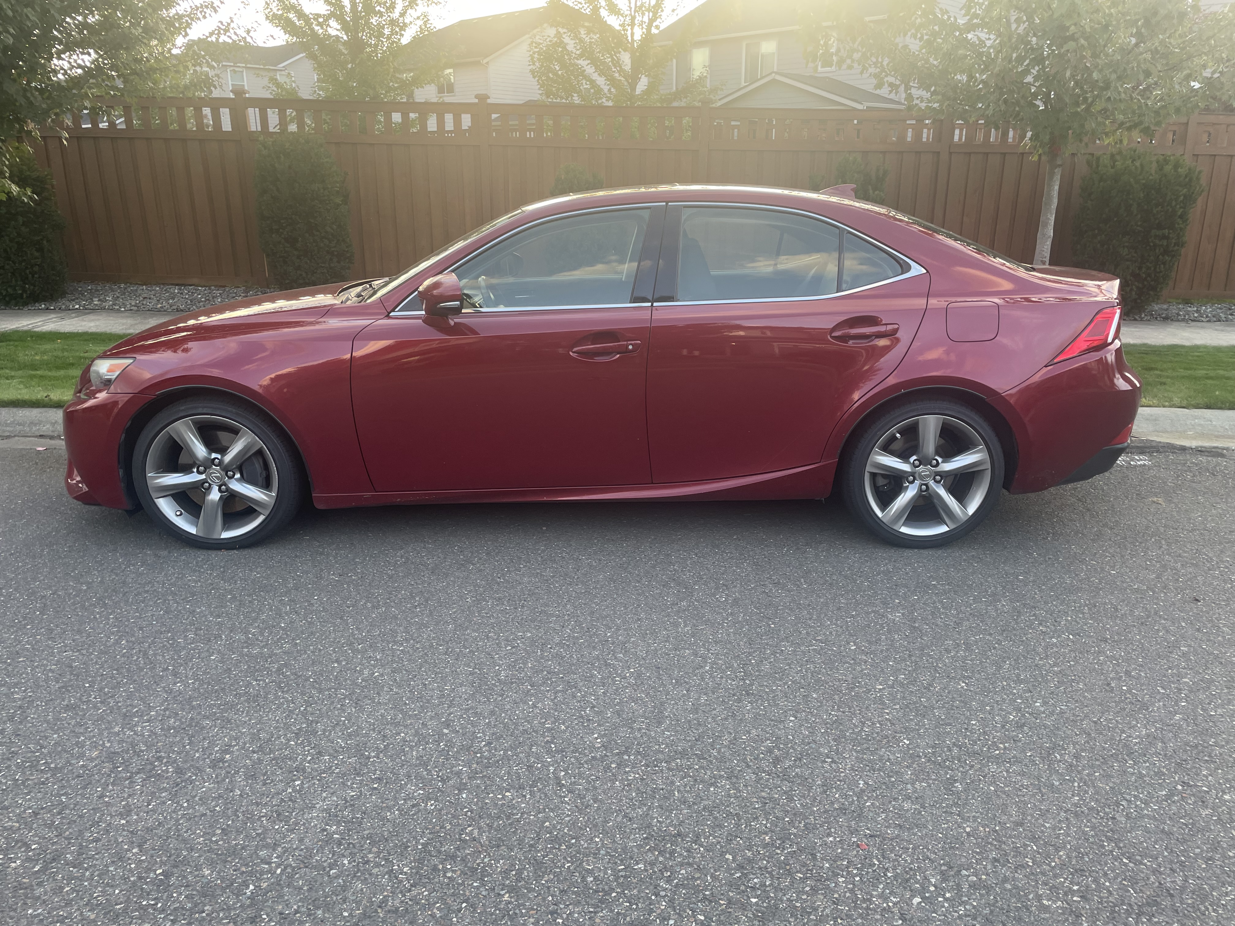 Used 2014 Lexus IS 350 RWD image 4