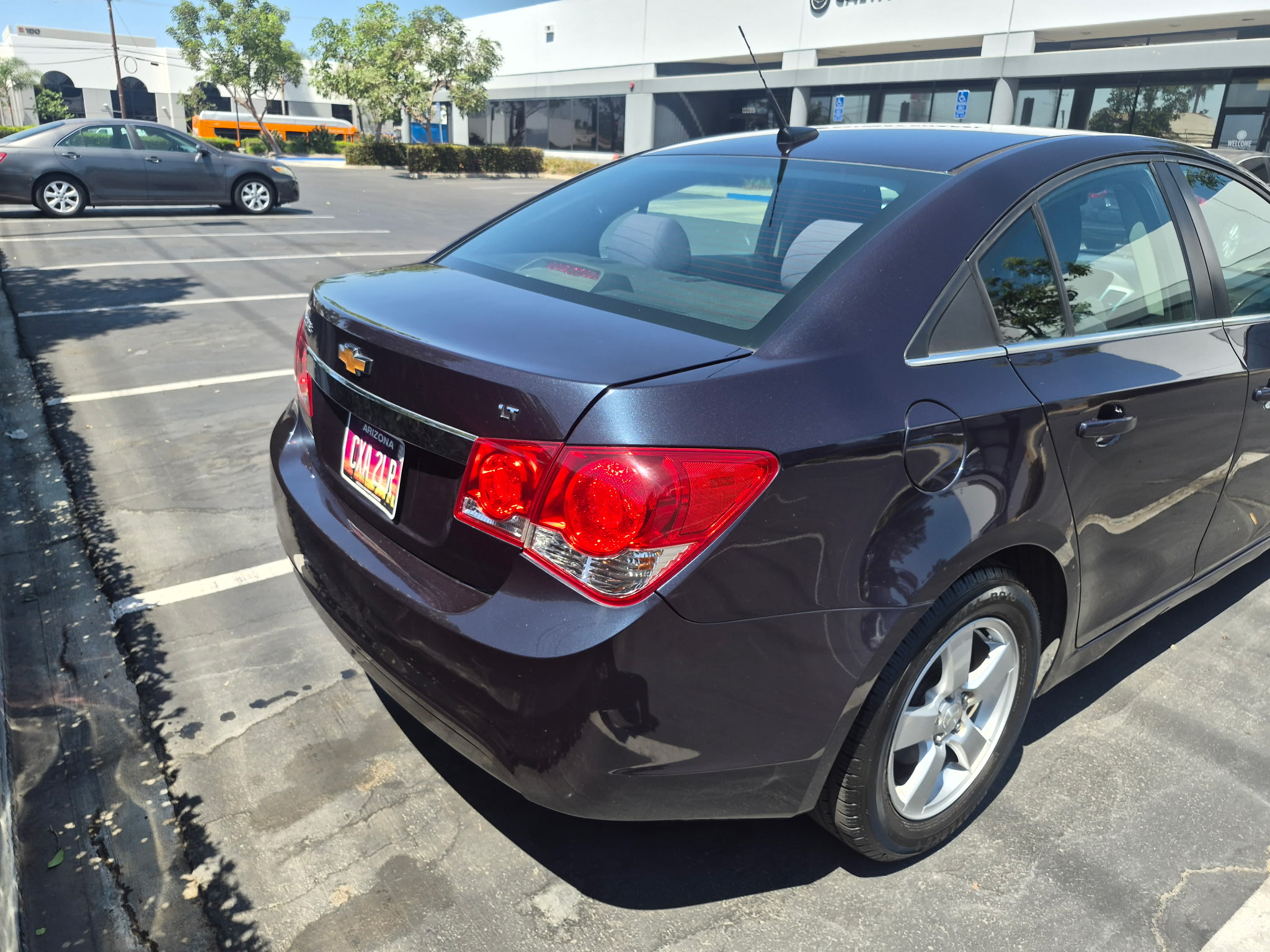 Used 2014 Chevrolet Cruze LT FWD image 11