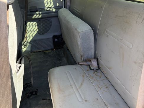 Used 2001 Ford F250 4x4 SuperCab Super Duty image 11