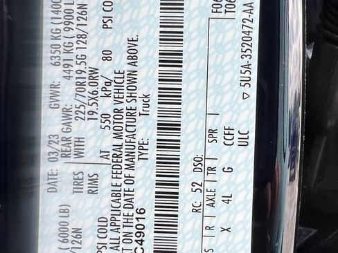 Used 2023 Ford F450 Lariat image 19