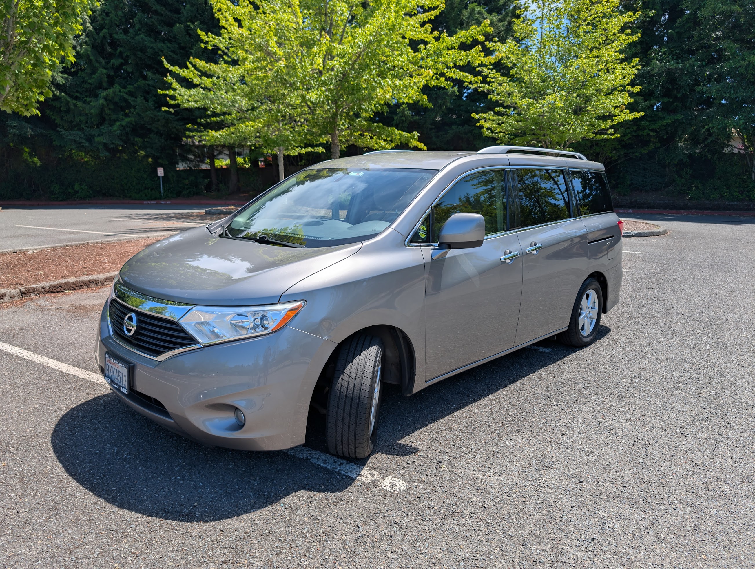 Used 2013 Nissan Quest SV FWD image 1