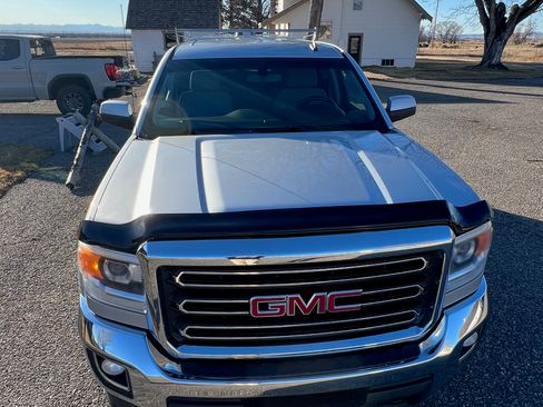 Used 2015 GMC Sierra 2500 SLE w/ SLE Preferred Package image 4