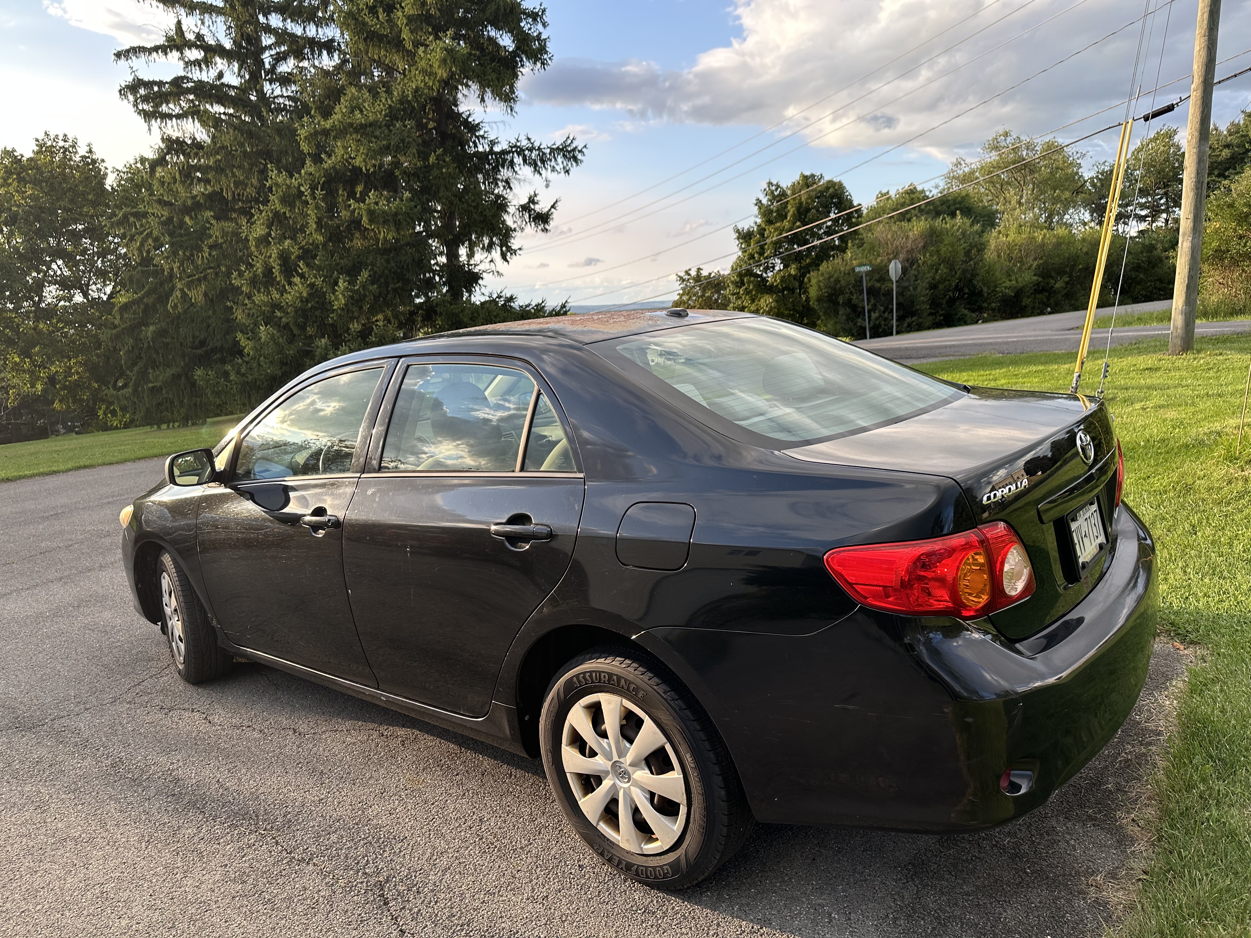 Used 2009 Toyota Corolla LE w/ All Weather Guard Pkg FWD image 4