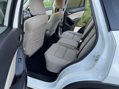 Used 2016 MAZDA CX-5 Touring image 18