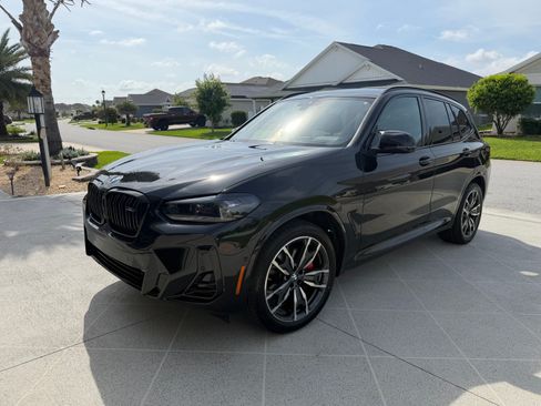Used 2024 BMW X3 M40i AWD/4WD image 1