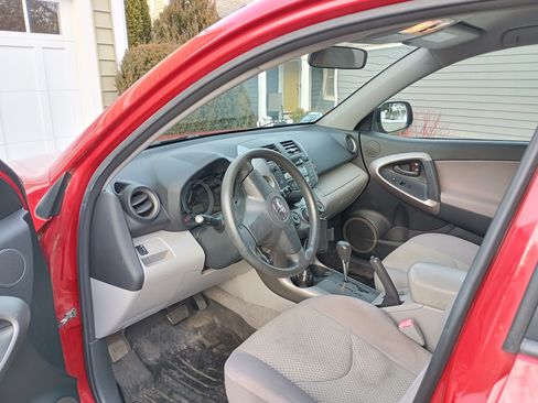 Used 2007 Toyota RAV4 4WD image 9