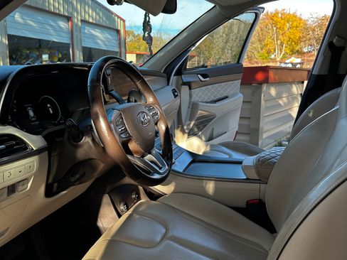 Used 2021 Hyundai Palisade Calligraphy image 10