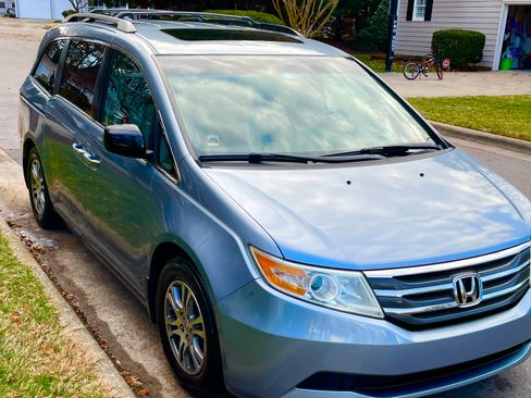Used 2012 Honda Odyssey EX-L image 2