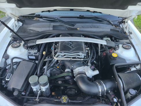 Used 2014 Chevrolet Camaro SS w/ SS Performance Package image 20