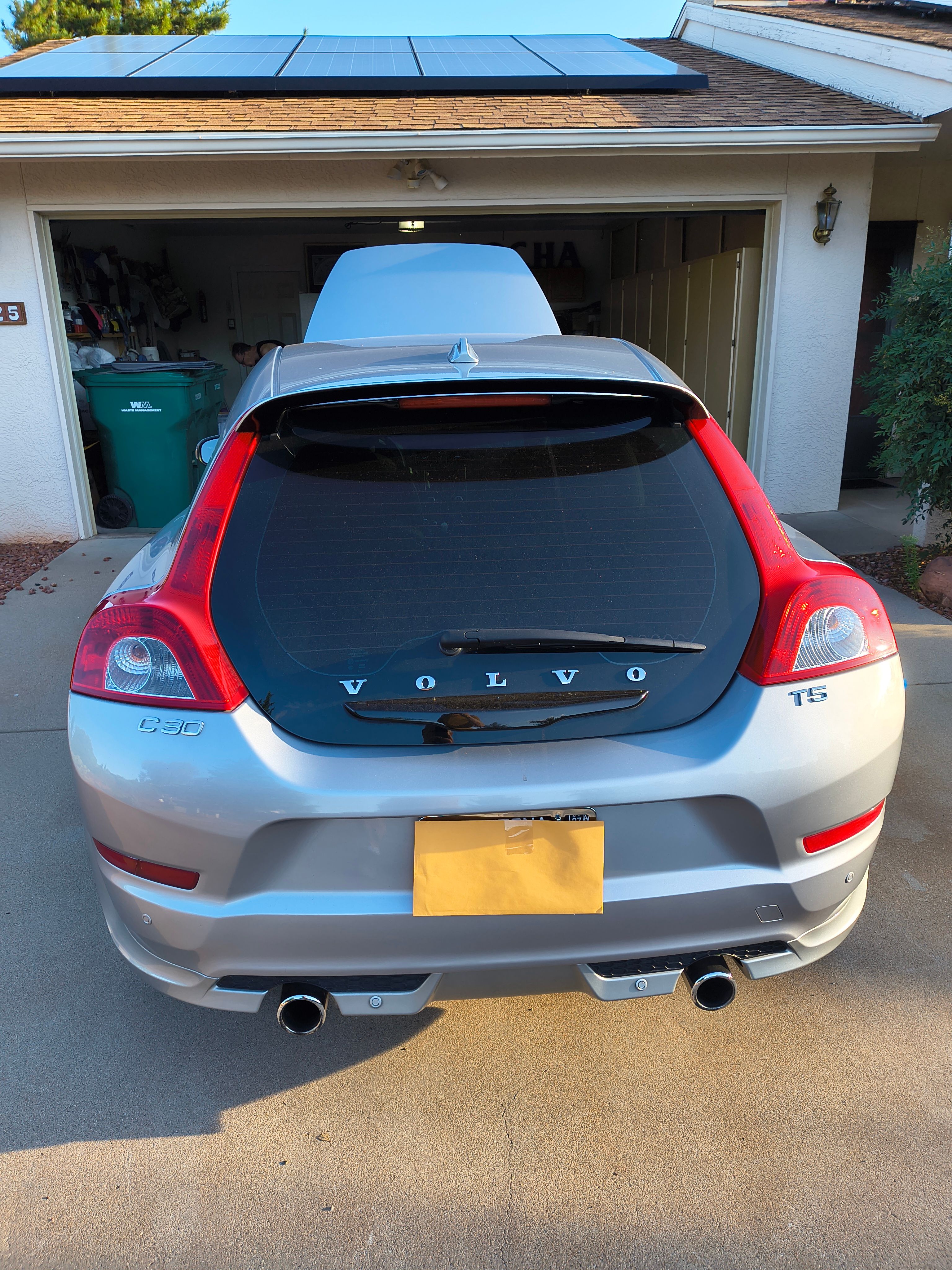 Used 2012 Volvo C30 T5 R-Design FWD image 2