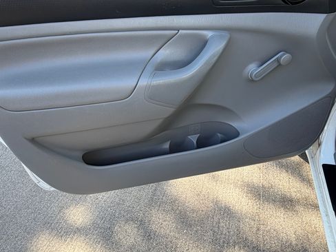 Used 2013 Toyota Tacoma 2WD Regular Cab image 16