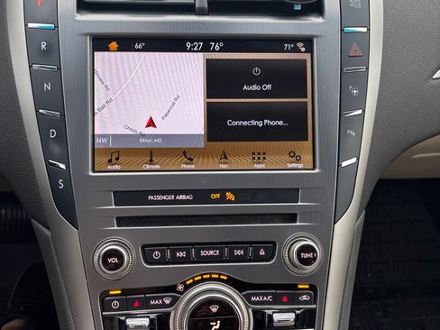 Used 2019 Lincoln MKZ Reserve AWD/4WD image 19
