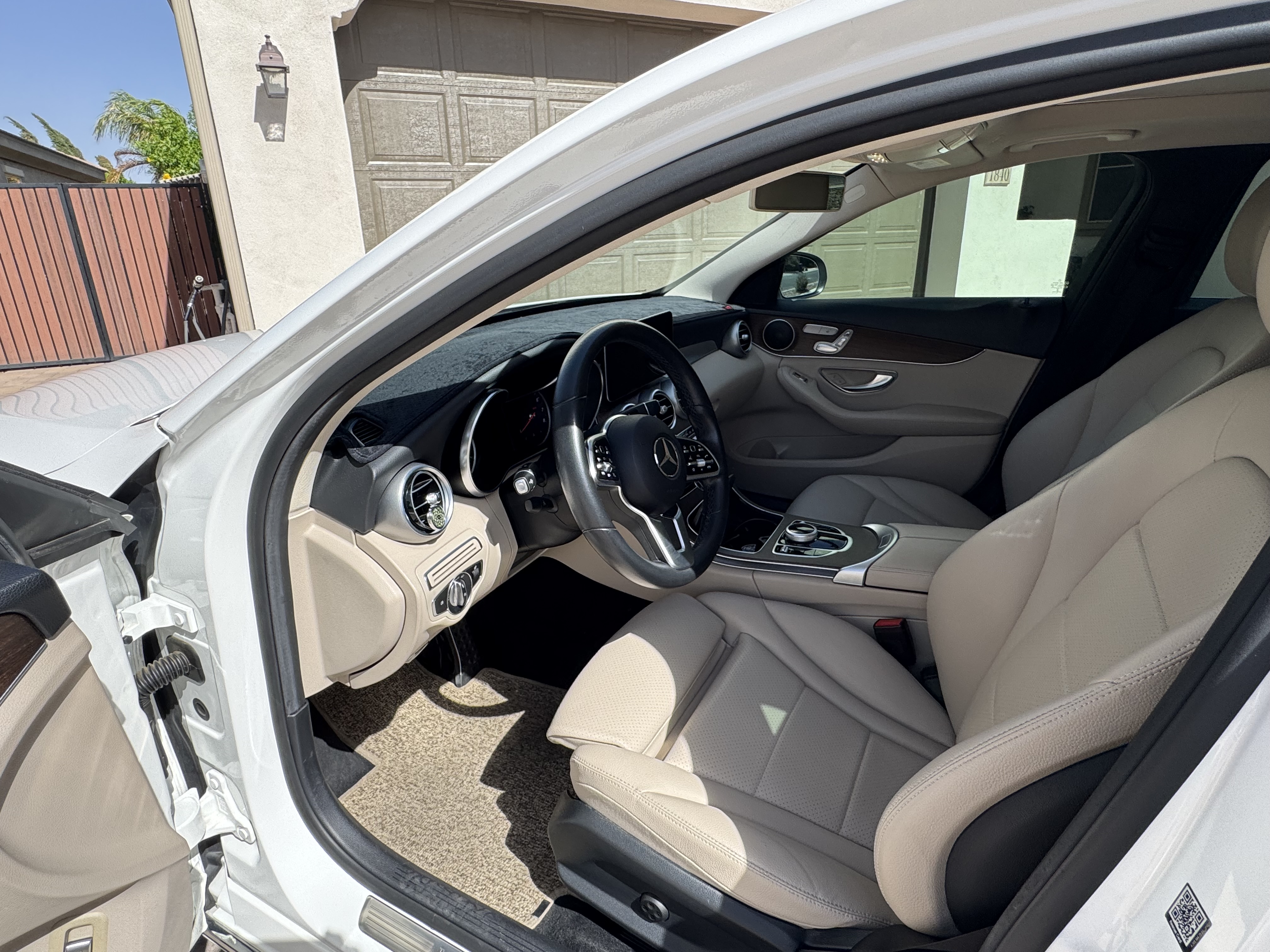 Used 2019 Mercedes-Benz C 300 Sedan image 8