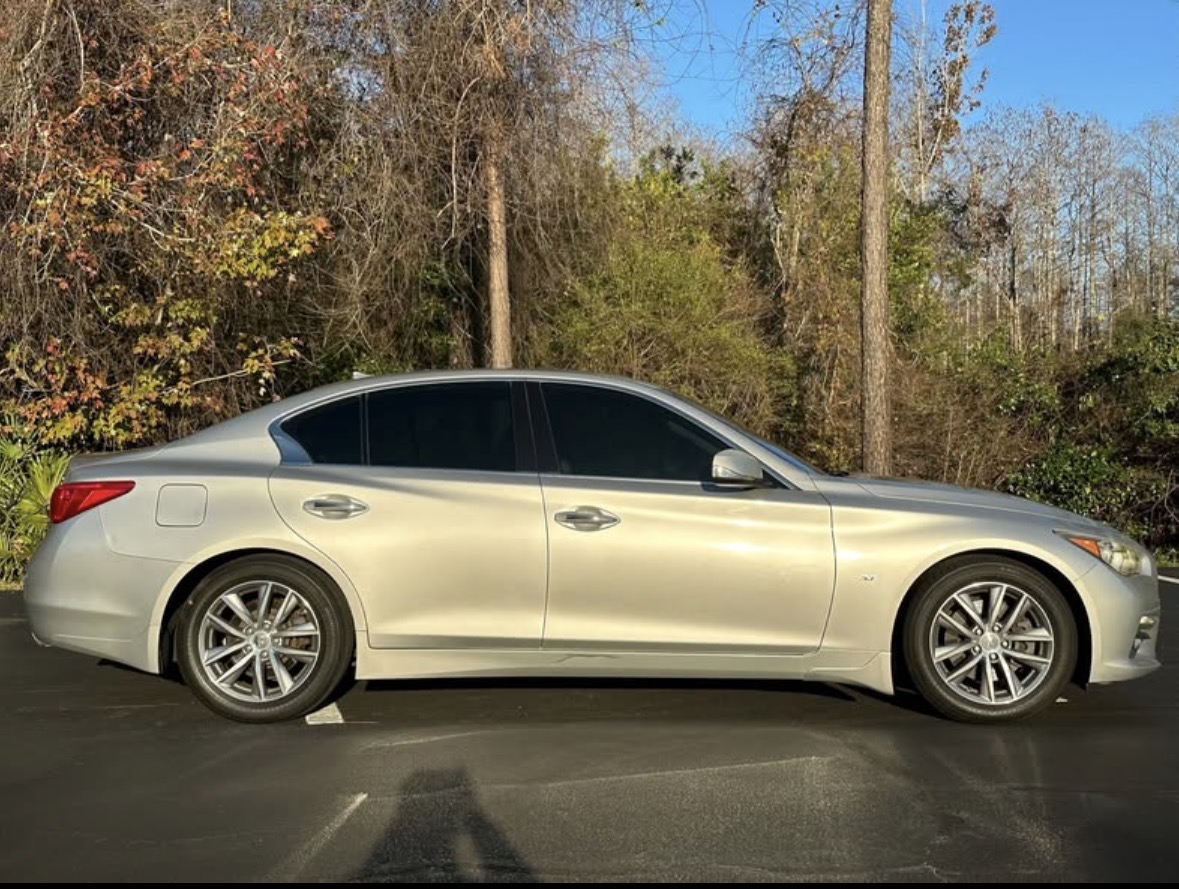 Used 2014 INFINITI Q50 Premium w/ Spare Tire Package RWD image 8