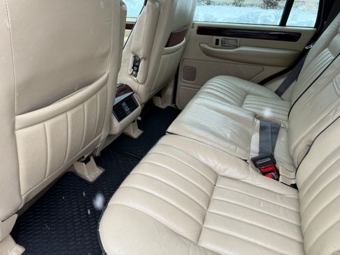 Used 2001 Land Rover Range Rover HSE image 10