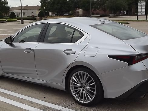 Used 2024 Lexus IS 300 w/ Premium Package RWD image 2