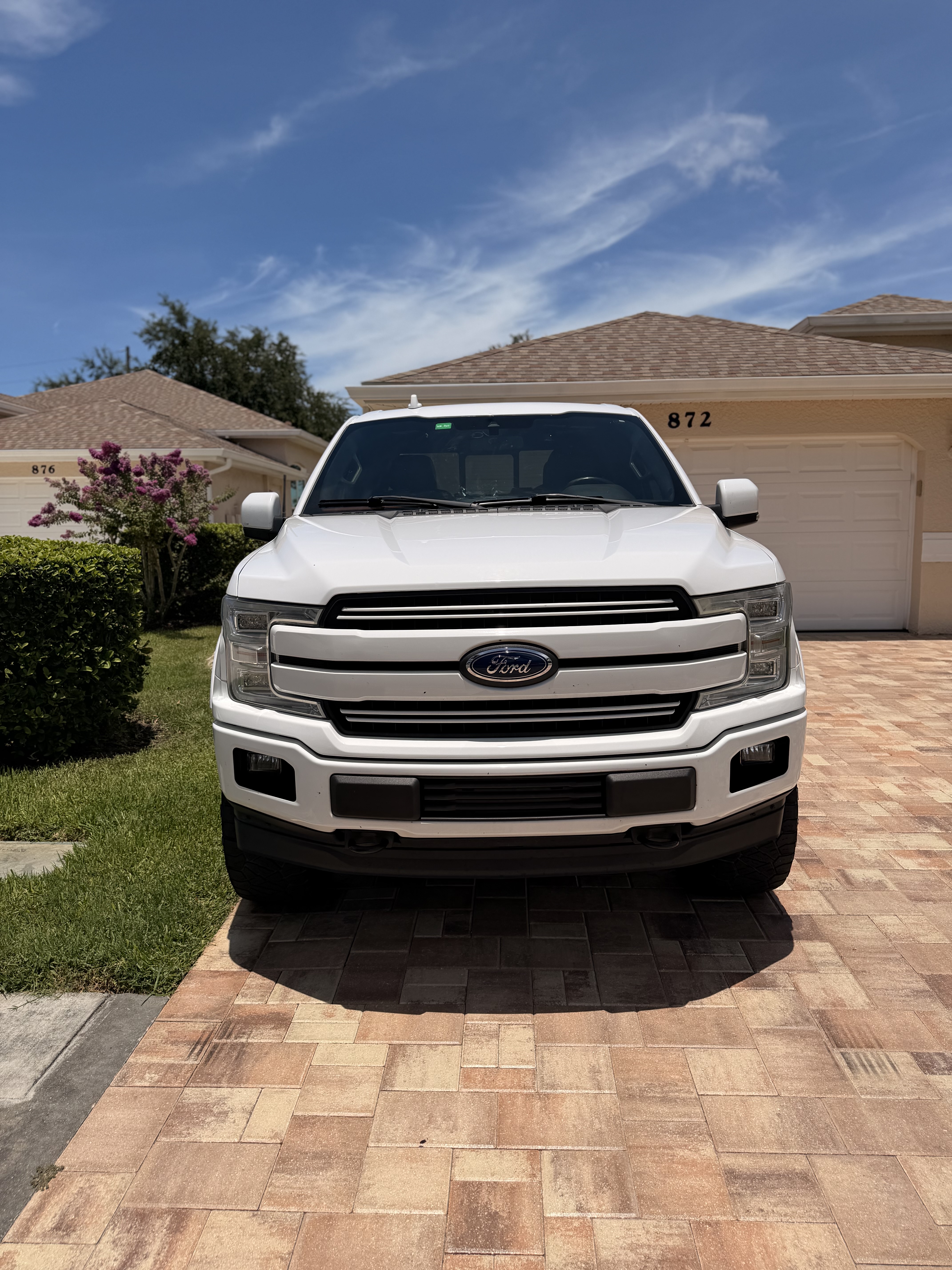 Used 2018 Ford F150 Lariat w/ Equipment Group 502A Luxury AWD/4WD image 5