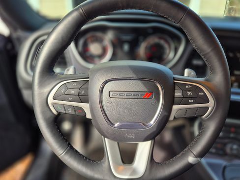 Used 2016 Dodge Challenger R/T Plus image 13