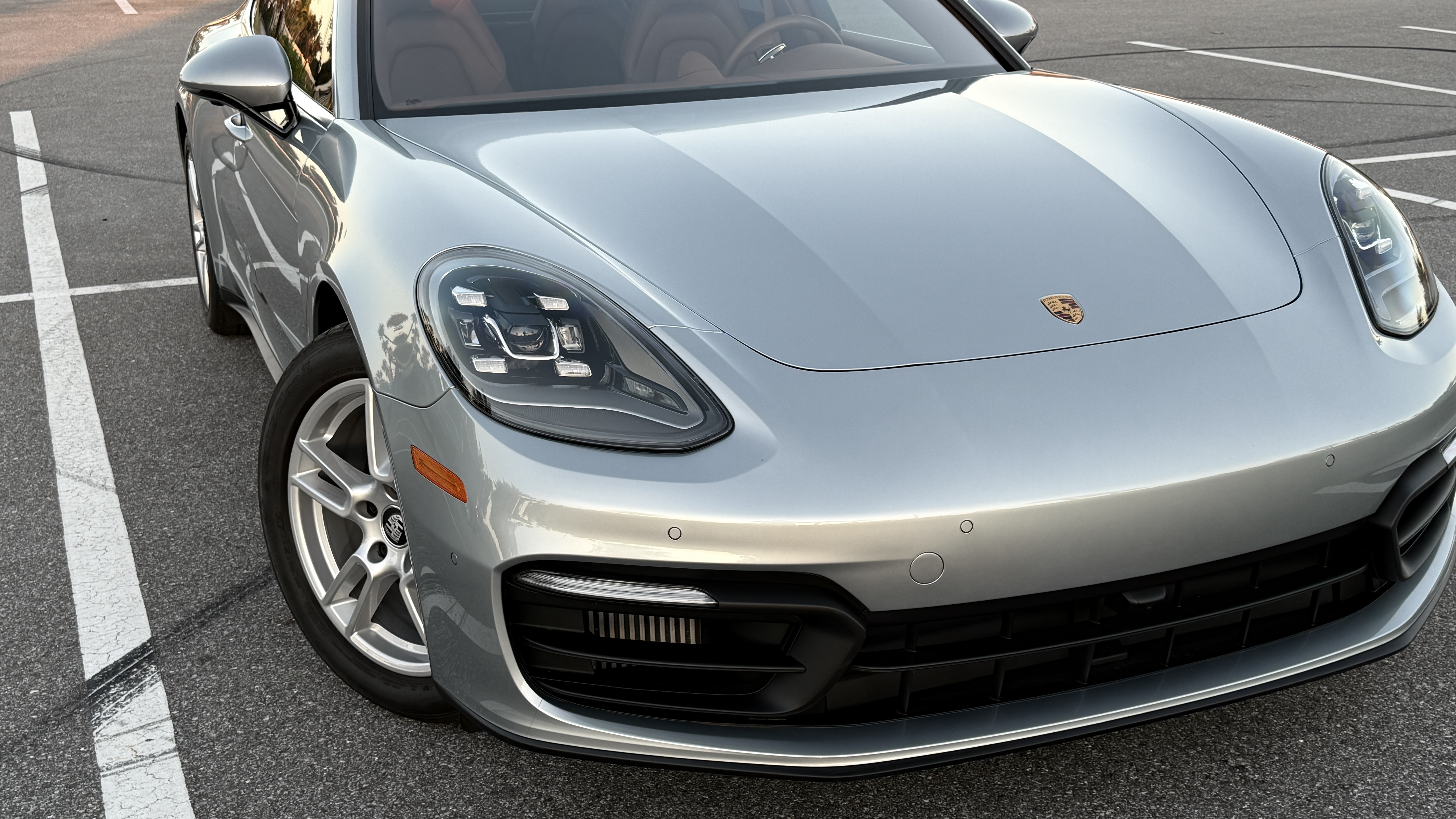 Used 2021 Porsche Panamera 4 AWD/4WD image 18