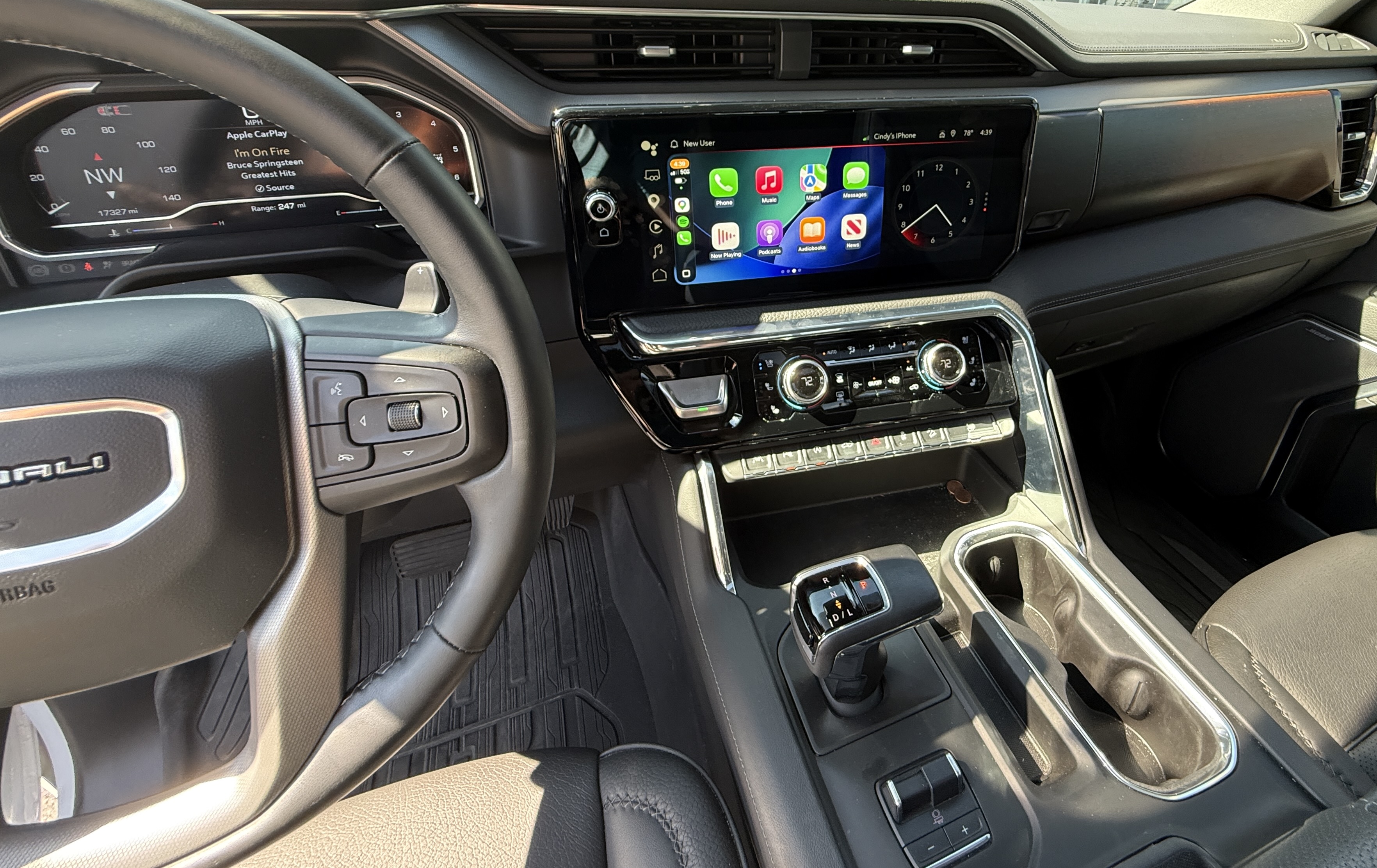 Used 2024 GMC Sierra 1500 Denali w/ Denali Reserve Package AWD/4WD image 8