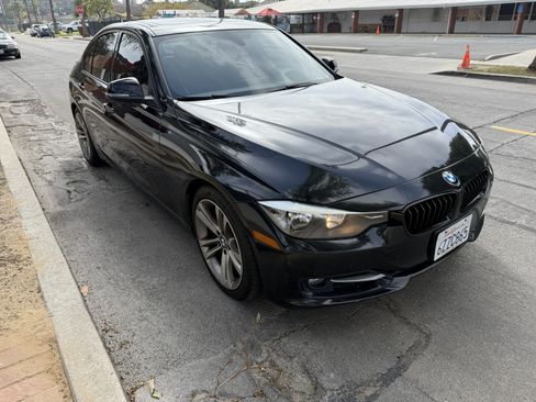 Used 2013 BMW 328i 328i Sedan 4D image 2