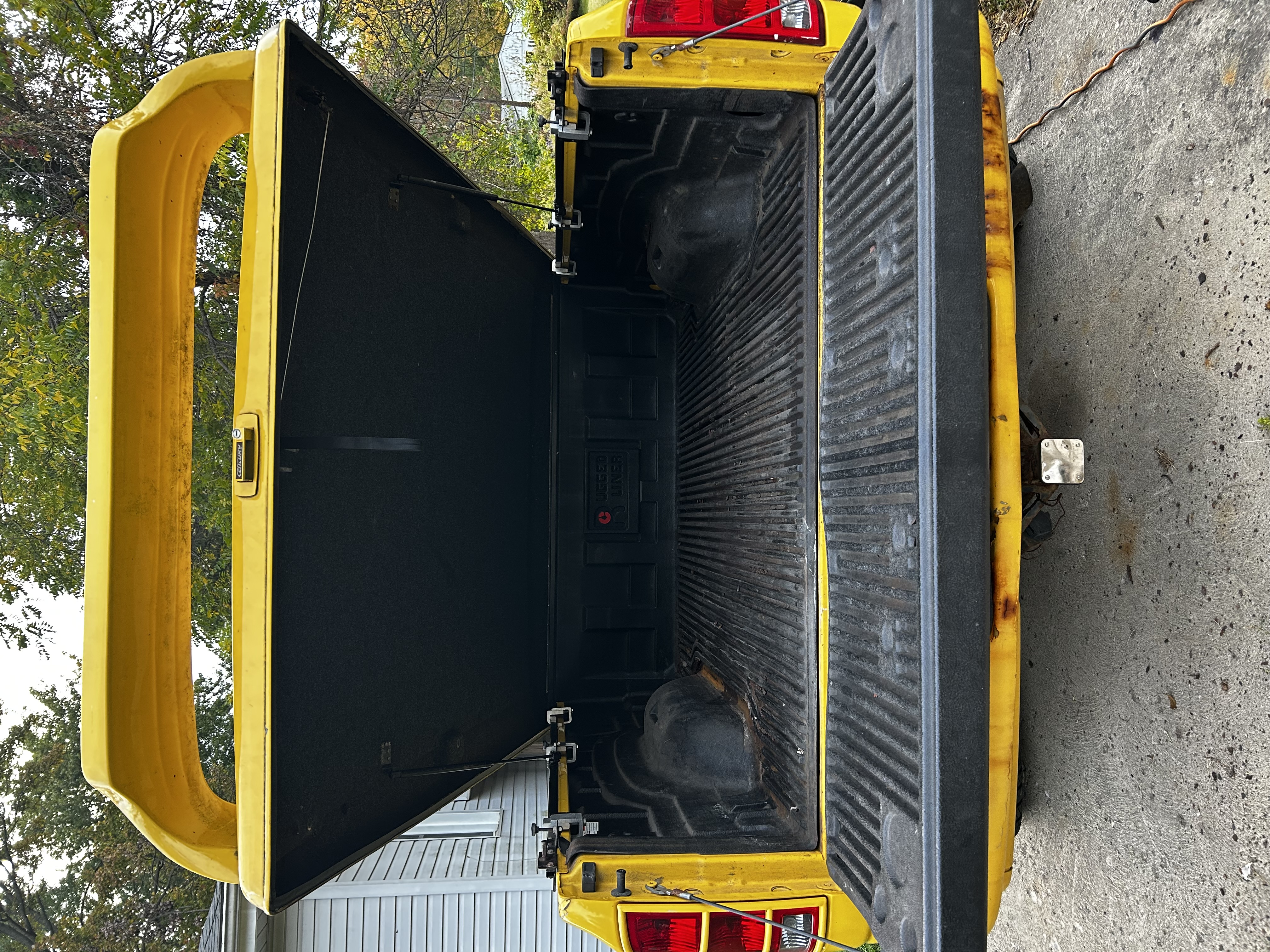 Used 2005 Dodge Ram 1500 Truck SLT w/ Rumblebee Group AWD/4WD image 11