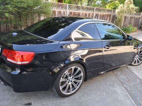 Used 2008 BMW M3 Convertible RWD image 2