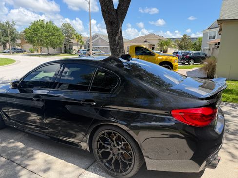 Used 2019 BMW M550i xDrive w/ Dynamic Handling Package AWD/4WD image 9