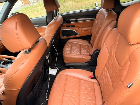 Used 2024 Kia Telluride EX X-Line image 19