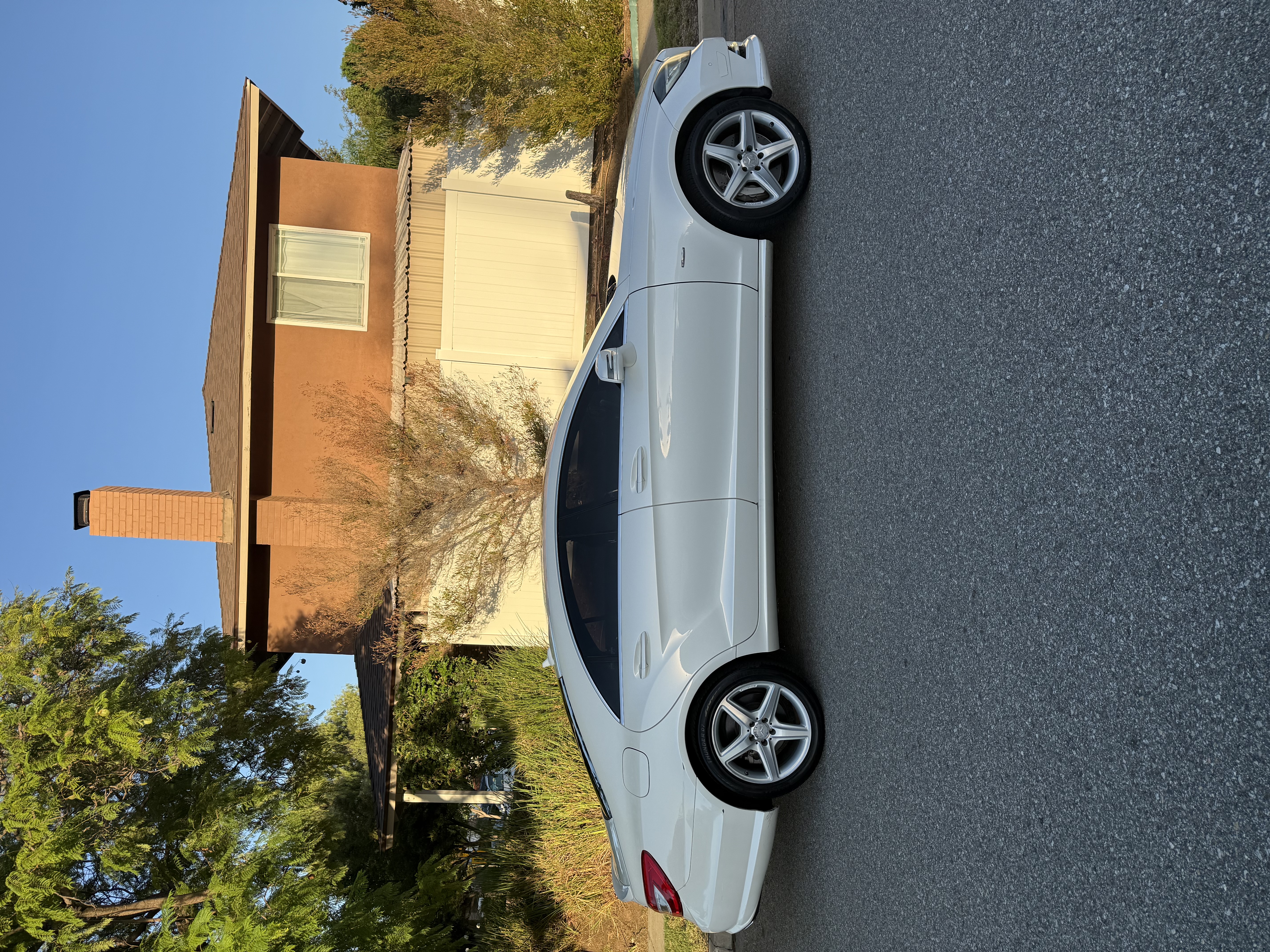 Used 2012 Mercedes-Benz CLS 550 image 15