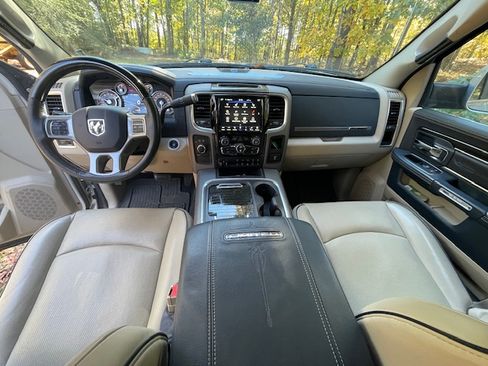 Used 2018 RAM 3500 Laramie Longhorn image 5