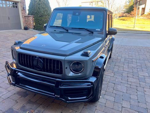 Used 2024 Mercedes-Benz G 63 AMG 4MATIC image 2