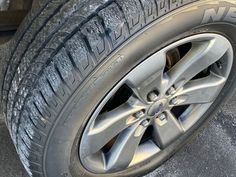 Used 2014 Ford F150 FX4 w/ Equipment Group 402A Luxury image 31