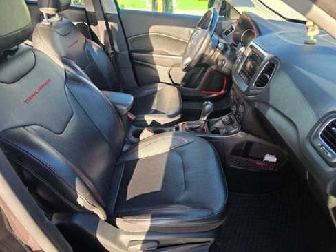 Used 2019 Jeep Compass Trailhawk w/ Leather Interior Group image 21