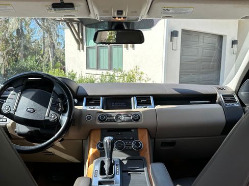 Used 2013 Land Rover Range Rover Sport HSE LUX image 14