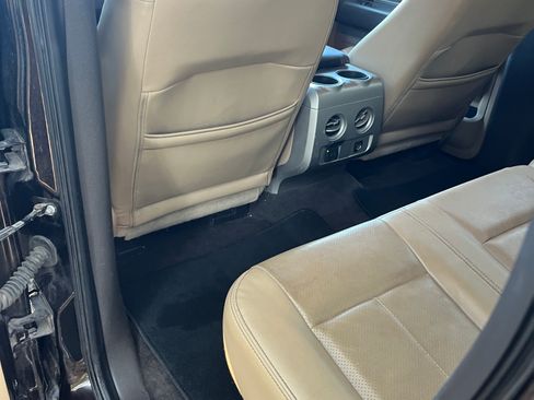 Used 2014 Ford F150 Lariat w/ Equipment Group 502A Luxury image 13