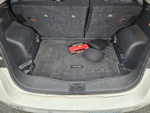 Used 2014 Nissan Versa Note S image 23