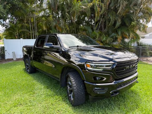 Used 2021 RAM 1500 Limited w/ Night Edition AWD/4WD image 4