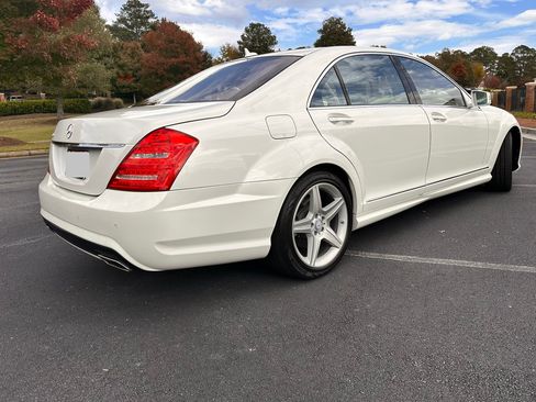Used 2010 Mercedes-Benz S 550 image 9