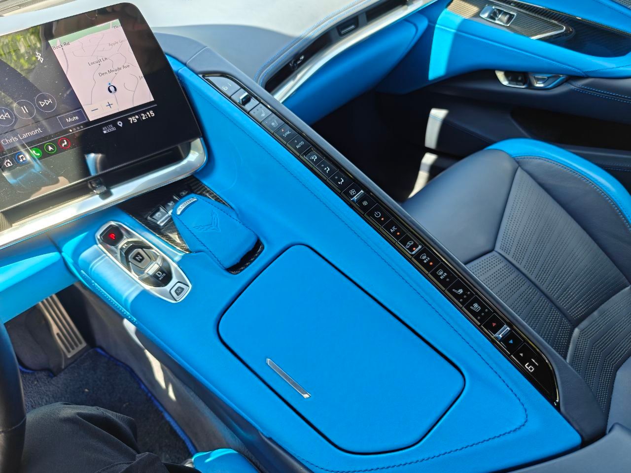 Used 2020 Chevrolet Corvette Stingray Premium Cpe w/ 3LT Preferred Equipment Group RWD image 11