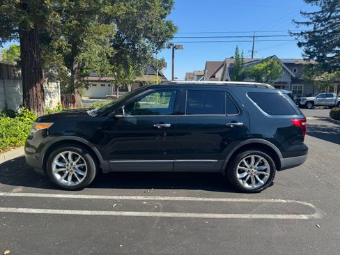 Used 2014 Ford Explorer Limited w/ Equipment Group 302A image 2